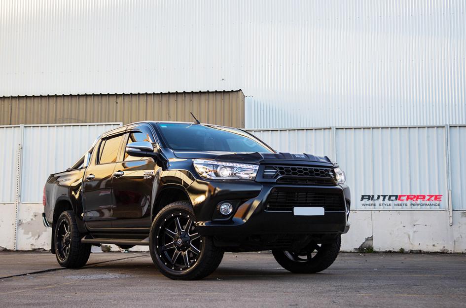 TOYOTA HILUX N80 4WD MAVERICK GLOSS BLACK MILLED ACCENTS